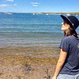 Meet your Posher, Sara